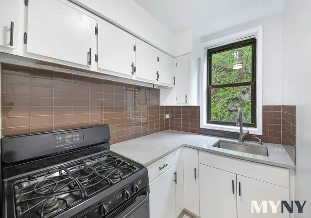 5th image of 5235 Post Rd #2C, Bronx, NY 10471 | MLS# RLS20082251