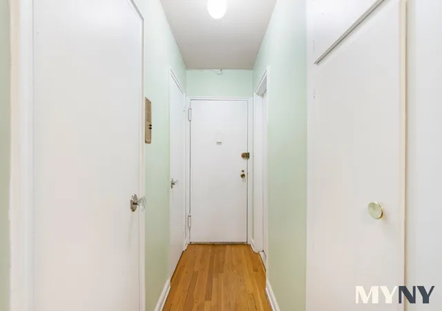 4th image of 5235 Post Rd #3H, Bronx, NY 10471 | MLS# RLS20082252