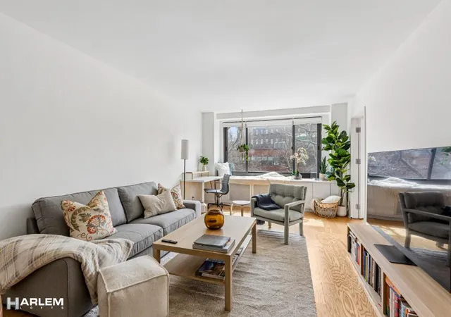 1st image of 195 Willoughby Ave #305, Brooklyn, NY 11205 | MLS# RLS20082259