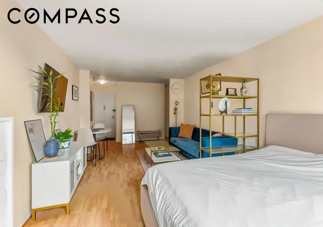 5th image of 195 Willoughby Ave #702, New York City, NY 11205 | MLS# RLS20077608