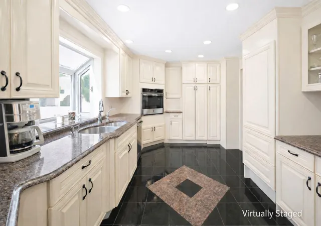 Homes for sale in New York City, NY | 728 Huguenot Ave, New York City, NY 10312 | MLS# RLS20082278