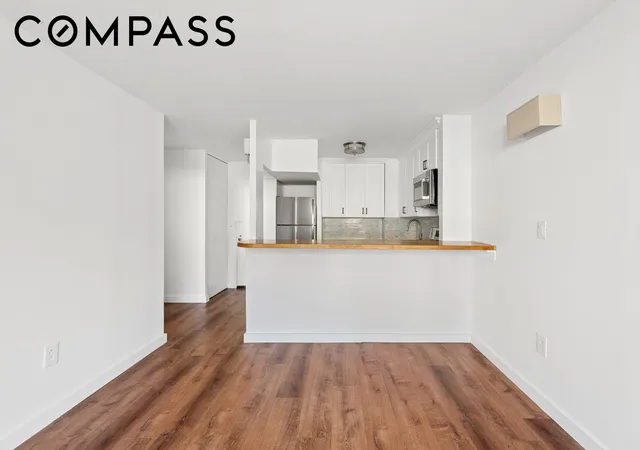 2nd image of 301 W 110th St #1C, New York City, NY 10026 | MLS# RLS20082327