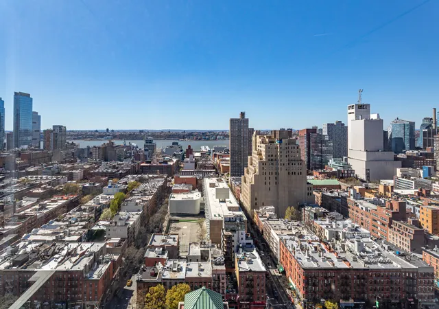 Homes for sale in New York, NY | 350 W 50Th St, New York, NY 10019