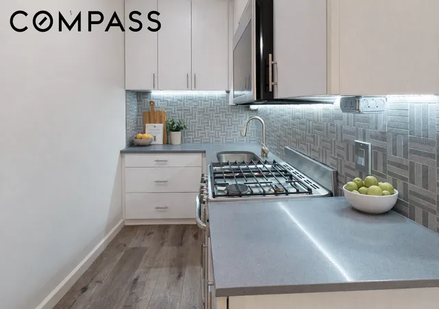 Homes for sale in New York City, NY | 130 W 71St St #1, New York City, NY 10023 | MLS# RLS20082423