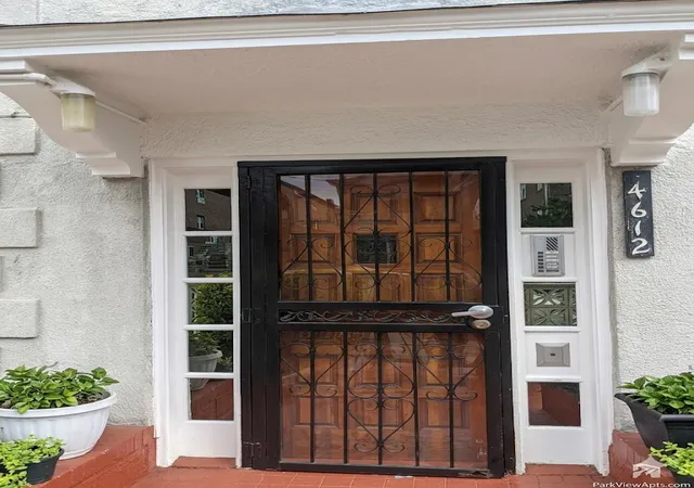 Photo 2 of Multi family home for sale at 4612 Murdock Ave, Bronx, NY 10466 | MLS# RLS20082433 | Listing updated on 2026-07-01