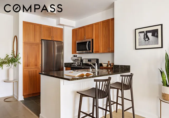 Photo 4 of House for sale at 20 River Ter #14J, New York, NY 10282 | MLS# RLS20072426 | Listing updated on 2026-06-21