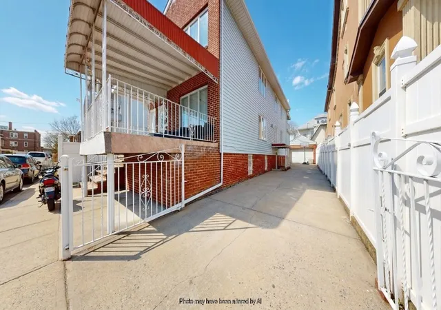 Photo 3 of Sale Pending at 4205 Seagate Ave, Brooklyn, NY 11224 | MLS# RLS20082475 | Listing updated on 2026-07-21