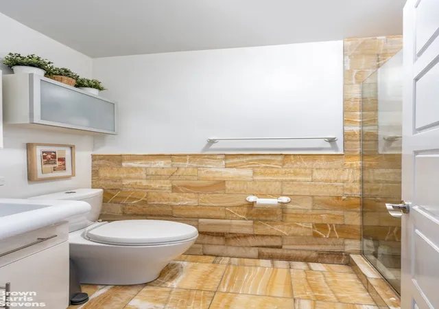Photo 4 of House for sale at 237 E 24th Street #4E, New York, NY 10010 | MLS# RLS20082482 | Listing updated on 2026-04-27