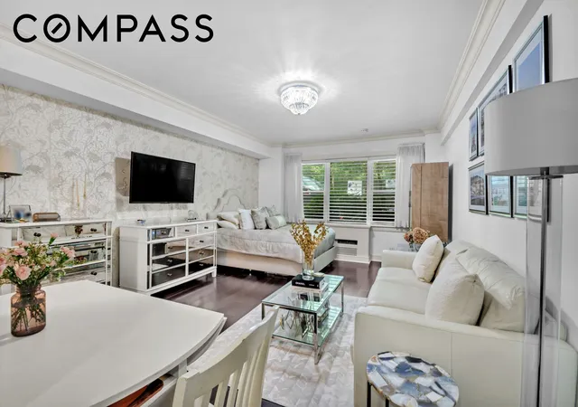 2nd image of 310 E 49th St #1E, New York City, NY 10017 | MLS# RLS20082535