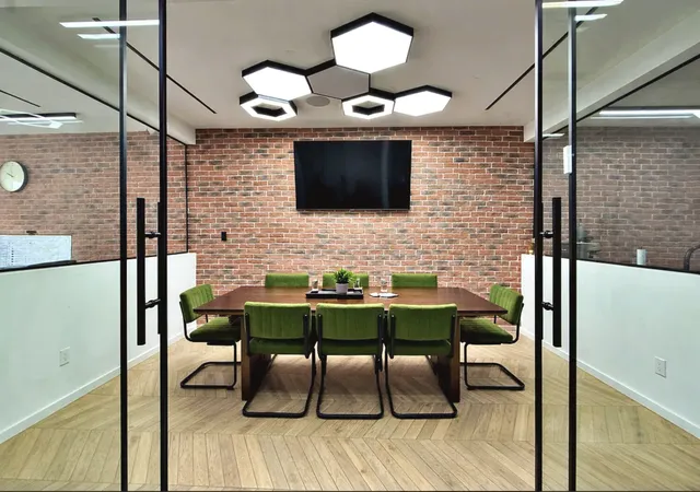 Photo 3 of House for sale at 989 Halsey St #1, Brooklyn, NY 11207 | MLS# RLS20082541 | Listing updated on 2026-04-17