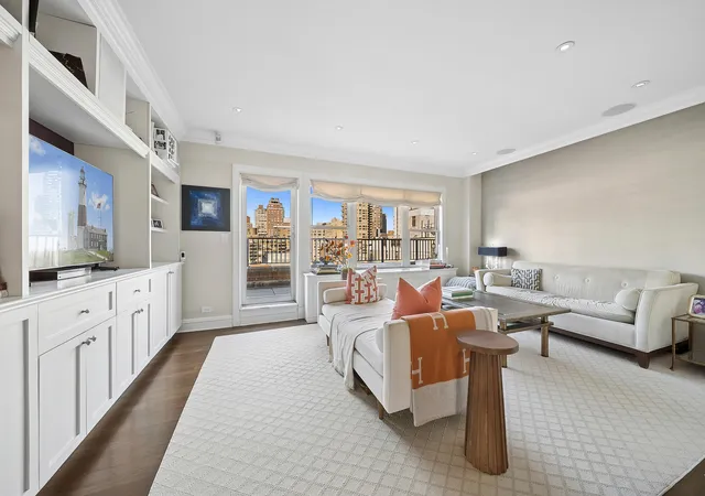 2nd image of 333 E 66Th St #PHEF, New York City, NY 10065 | MLS# RLS20077668