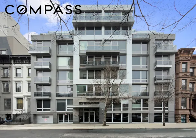Homes for sale in New York City, NY | 117 W 123rd St #1B, New York City, NY 10027 | MLS# RLS20082589