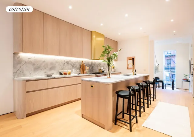 Listing Photo 4 - Condo for sale in building located at 313 E 6Th St, New York City, NY 10003