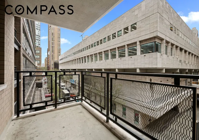 3rd image of 165 W 66Th St #6W, New York City, NY 10023 | MLS# RLS20082591