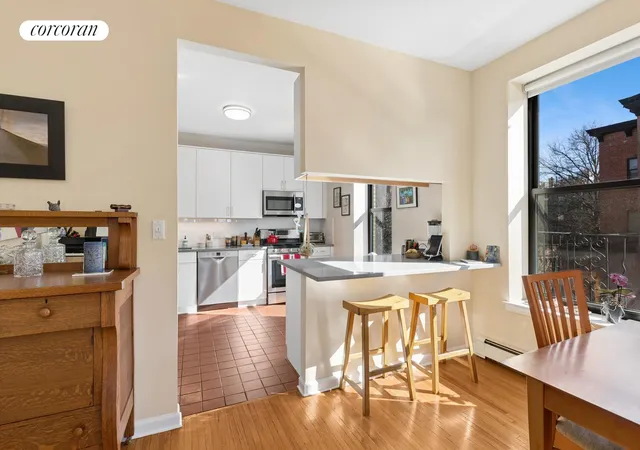Photo 3 of Sale Pending at 391 Clinton St #3A, Brooklyn, NY 11231 | MLS# RLS20082712 | Listing updated on 2026-05-19
