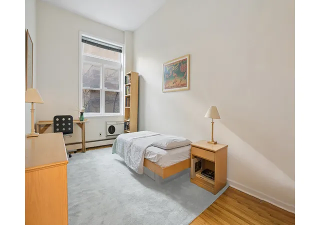 Photo 4 of House for sale at 334 W 19th Street, New York, NY 10011 | MLS# RLS20082768 | Listing updated on 2026-07-19