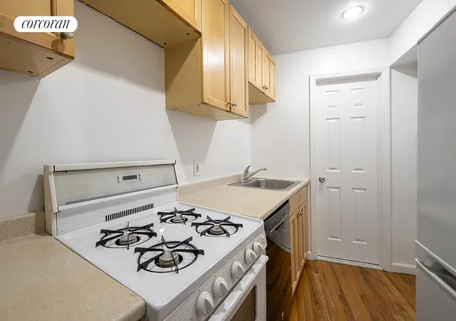 Homes for sale in New York City, NY | 508 E 78Th St #2E, New York City, NY 10075 | MLS# RLS20082800
