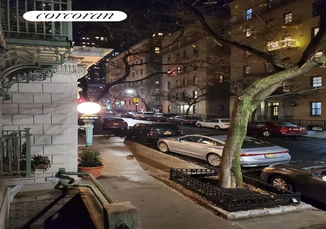 Homes for sale in New York City, NY | 508 E 78th Street, New York City, NY 10075 | Houzeo
