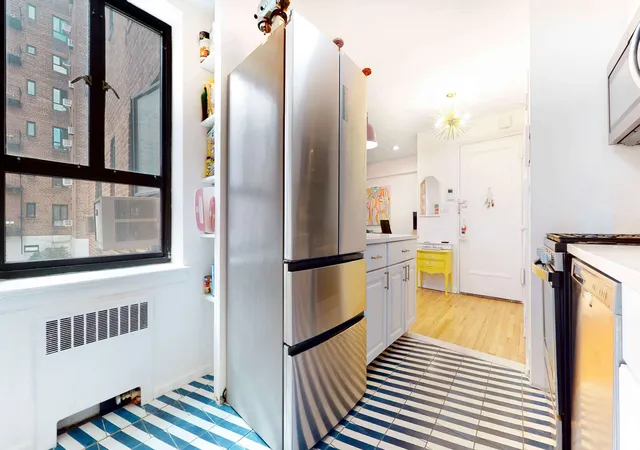 Photo 4 of Sale Pending at 31 Nagle Ave #3L, New York City, NY 10040 | MLS# RLS20082810 | Listing updated on 2026-07-30