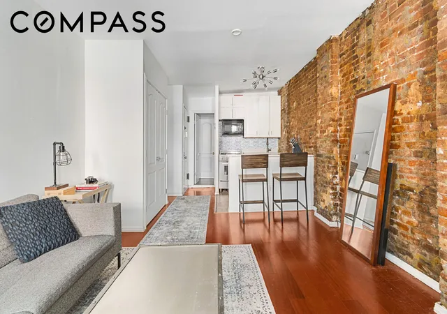 Photo 2 of Sale Pending at 426 W 46th Street #1A, New York City, NY 10036 | MLS# RLS20082815 | Listing updated on 2026-07-30