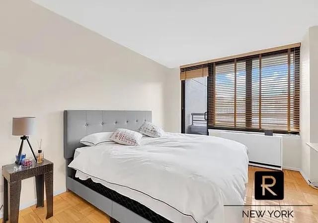 Photo 2 of Condo for sale at 330 E 38th Street #9-C, New York, NY 10016 | MLS# RLS20082860 | Listing updated on 2026-08-03