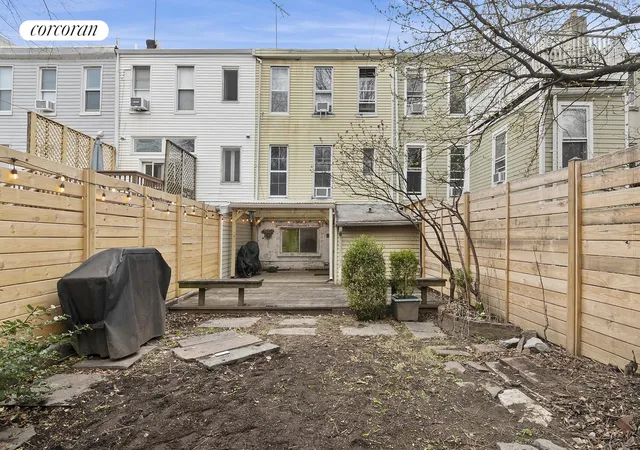 Photo 3 of Sale Pending at 27 Webster Pl, New York City, NY 11215 | MLS# RLS20082896 | Listing updated on 2026-08-05