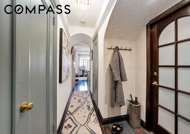 Photo 2 of Sale Pending at 5 Tudor City Pl #811, New York, NY 10017 | MLS# RLS20082900 | Listing updated on 2026-07-24