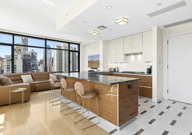 Photo 3 of House for sale at 170 E End Ave #16A, New York, NY 10128 | MLS# RLS20082915 | Listing updated on 2026-07-12