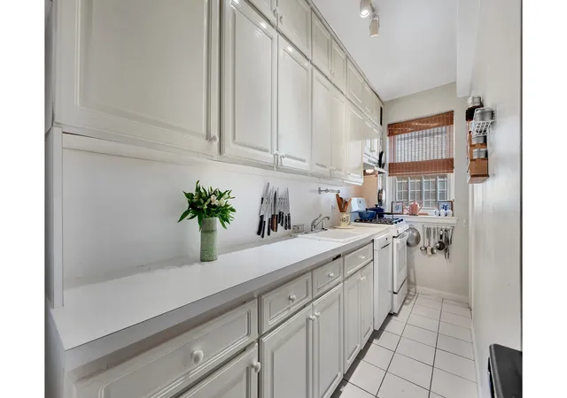 4th image of 434 E 52Nd St #6AB, New York, NY 10022 | MLS# RLS20082961