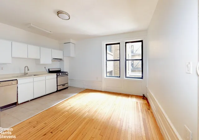 Photo 3 of Sale Pending at 875 W 181st Street #2H, New York, NY 10033 | MLS# RLS20082968 | Listing updated on 2026-07-06