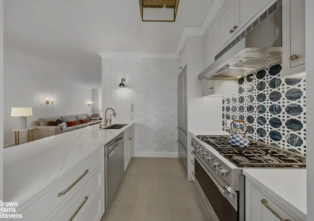 Homes for sale in New York City, NY | 200 Riverside Blvd #15I, New York City, NY 10069 | MLS# RLS20082913