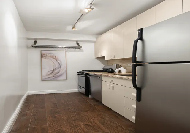 Photo 3 of Sale Pending at 251 E 51st Street #5B, New York, NY 10022 | MLS# RLS20083135 | Listing updated on 2026-07-02
