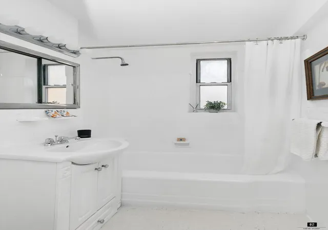 5th image of 302 E 88th St #5-C, New York City, NY 10128 | MLS# RLS20083152