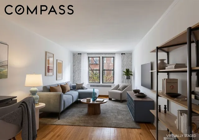 Homes for sale in New York, NY | 736 W 186Th St, New York, NY 10033