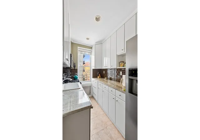3rd image of 715 Ocean Pkwy #3M, New York City, NY 11230 | MLS# RLS20083327