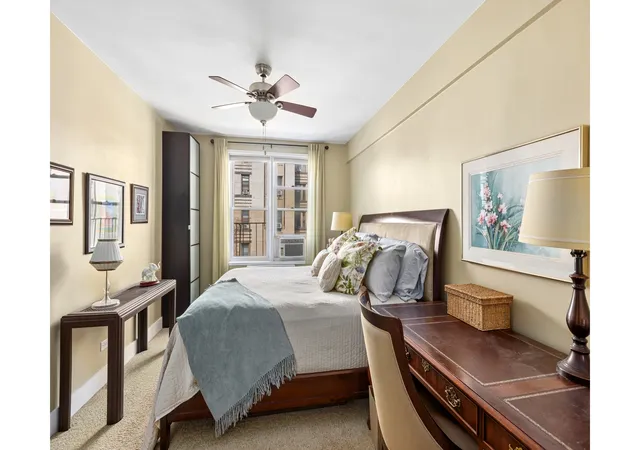 4th image of 715 Ocean Pkwy #3M, New York City, NY 11230 | MLS# RLS20083327