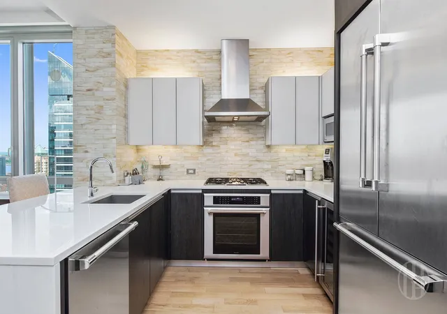Photo 3 of House for sale at 247 W 46th Street #3801, New York, NY 10036 | MLS# RLS20083440 | Listing updated on 2026-06-01