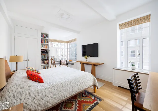 Photo 3 of Sale Pending at 320 Central Park W #5A, New York, NY 10025 | MLS# RLS20083451 | Listing updated on 2026-07-24