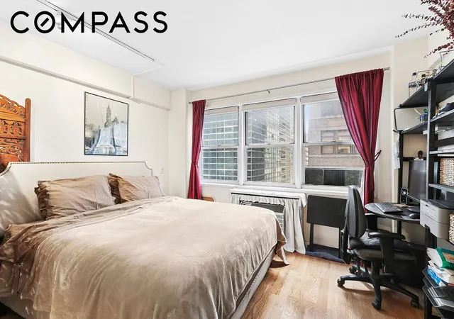 Photo 2 of Sale Pending at 321 E 45th Street #9F, New York City, NY 10017 | MLS# RLS20080725 | Listing updated on 2026-08-03