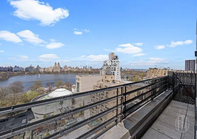 1st image of 19 E 88Th St, New York City, NY 10128