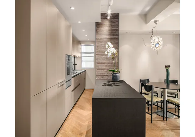 3rd image of 434 E 52Nd St #8BC, New York, NY 10022 | MLS# RLS20083699