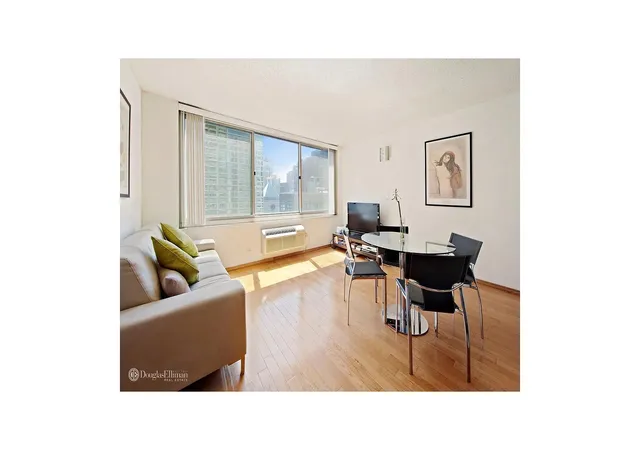 1st image of 333 E 45Th St #25A, New York, NY 10017 | MLS# RLS20083715