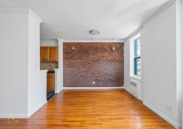 5th image of 601 Kappock St #4E, New York City, NY 10463 | MLS# RLS20083834