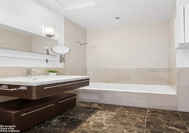 5th image of 200 16Th St #3D, Brooklyn, NY 11215 | MLS# RLS20083945