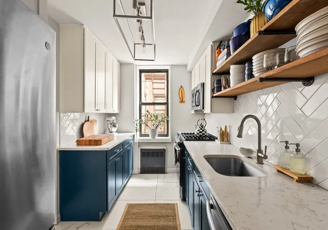 1st image of 345 Webster Ave #2G, Brooklyn, NY 11230 | MLS# RLS20084464