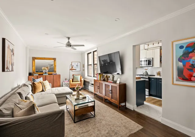 2nd image of 345 Webster Ave #2G, Brooklyn, NY 11230 | MLS# RLS20084464