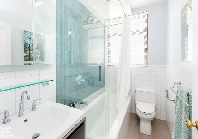 5th image of 2 Beekman Pl #1B, New York City, NY 10022 | MLS# RLS20084508