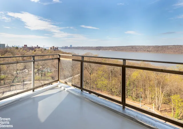 2nd image of 3671 Hudson Manor Ter #9K, New York City, NY 10463 | MLS# RLS20084535