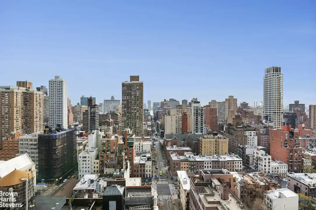 Listing Photo 1 - Condo for sale in building located at 425 Park Ave S, New York City, NY 10016 - Unit #19D