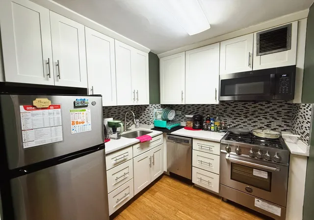 3rd image of 18-15 215Th St #1B, Bayside, NY 11360 | MLS# RLS20084563
